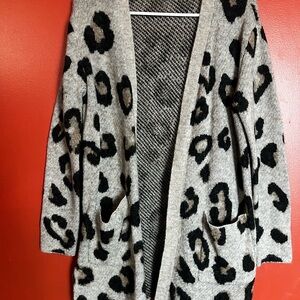 Leopard Print Gray Sweater